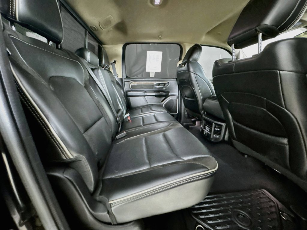 Used 2019 RAM 1500 Laramie AWD/4WD image 33
