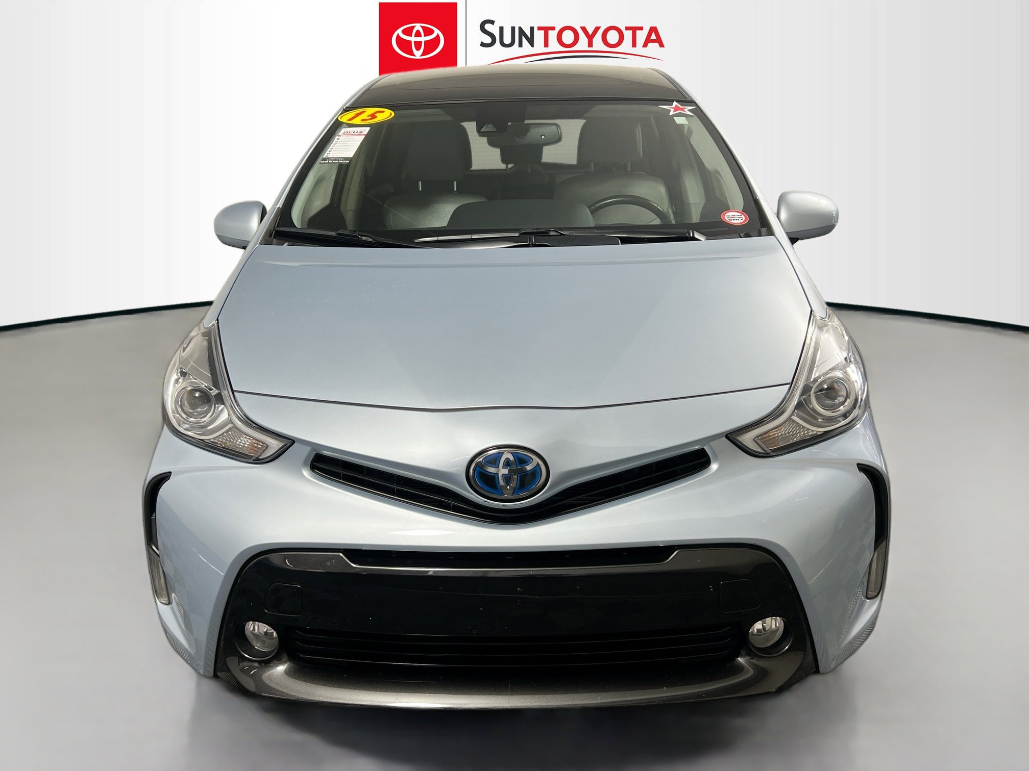 Used 2015 Toyota Prius V Five image 10