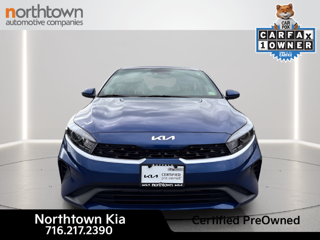 Certified 2024 Kia Forte LXS FWD image 3