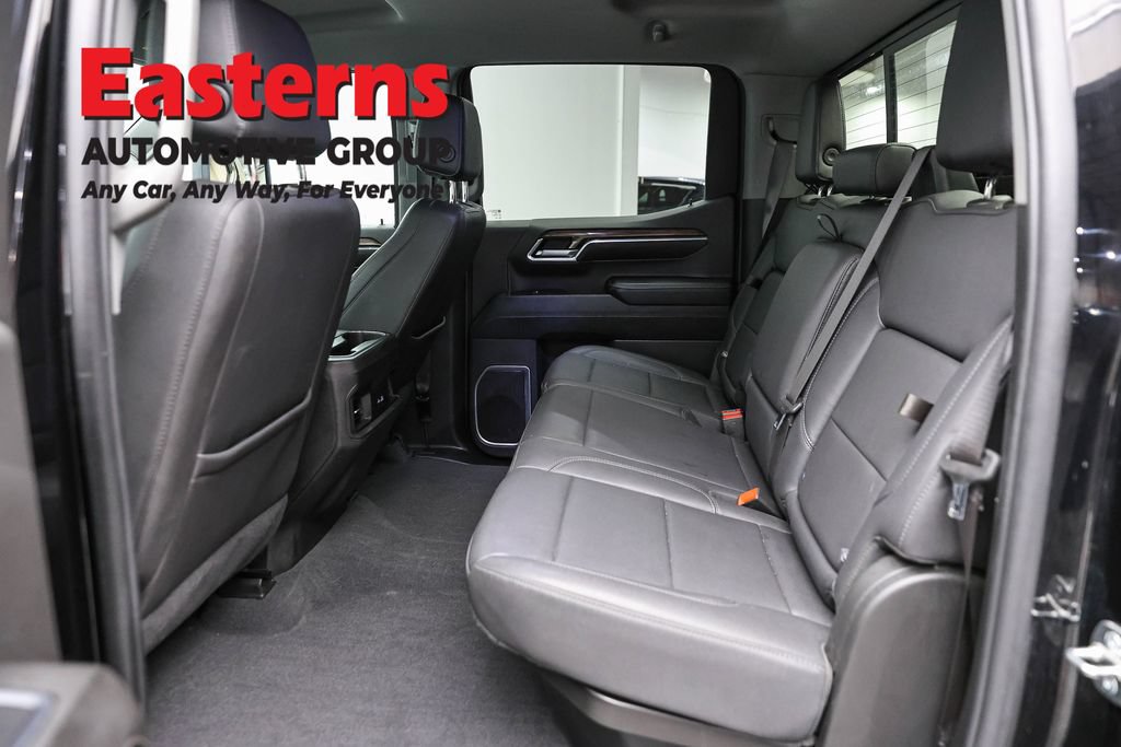 Used 2024 Chevrolet Silverado 1500 RST w/ Convenience Package II AWD/4WD image 24