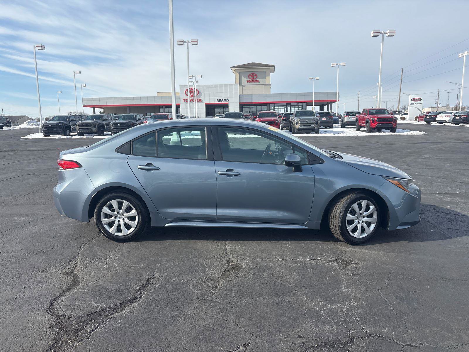 Used 2023 Toyota Corolla LE FWD image 10