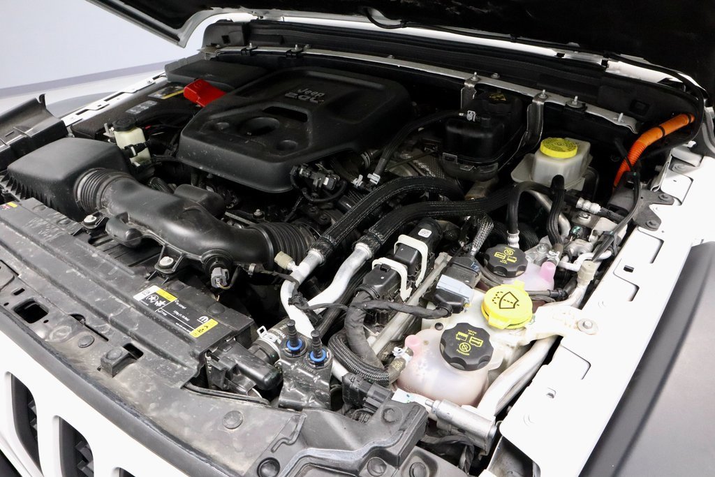 Used 2021 Jeep Wrangler Unlimited Rubicon 4xe w/ Cold Weather Group image 18