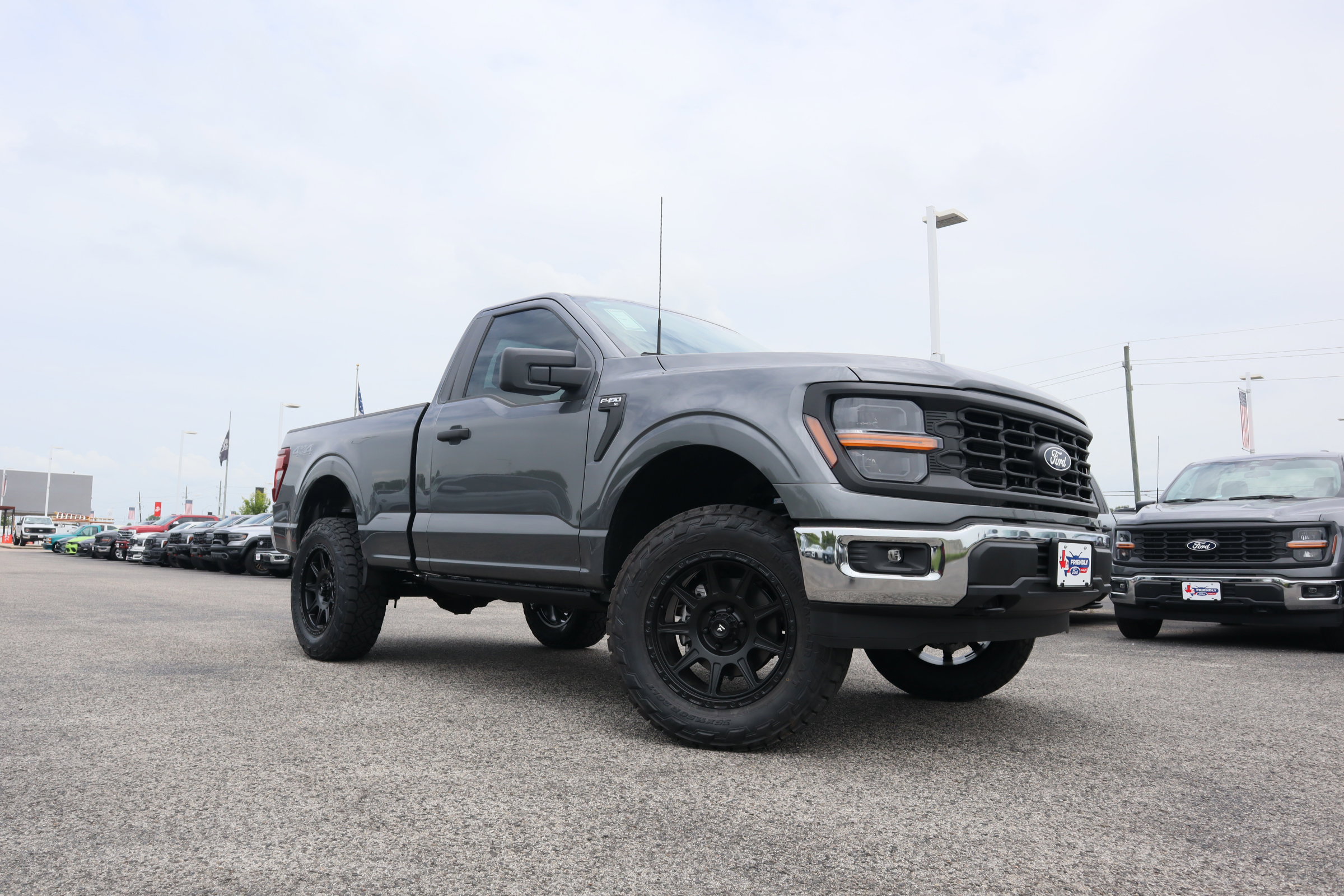 New 2025 Ford F150 XL w/ Equipment Group 103A High image 33