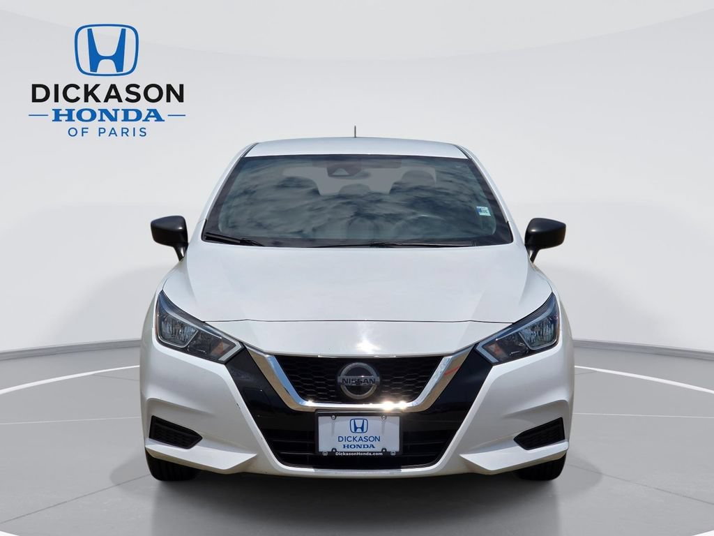 Used 2021 Nissan Versa S FWD image 2