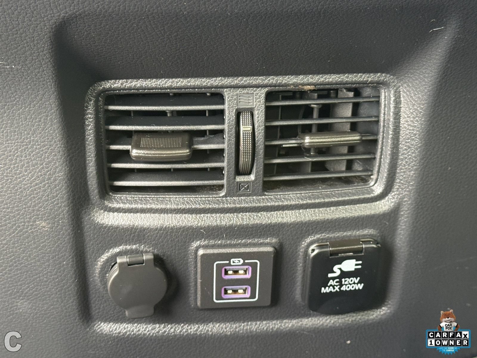 Used 2024 Nissan Titan SV w/ SV Convenience Package AWD/4WD image 28