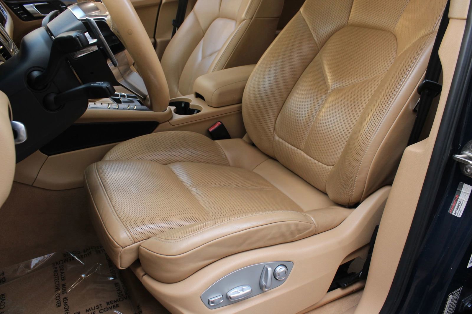 Used 2016 Porsche Macan S w/ Premium Package Plus image 17