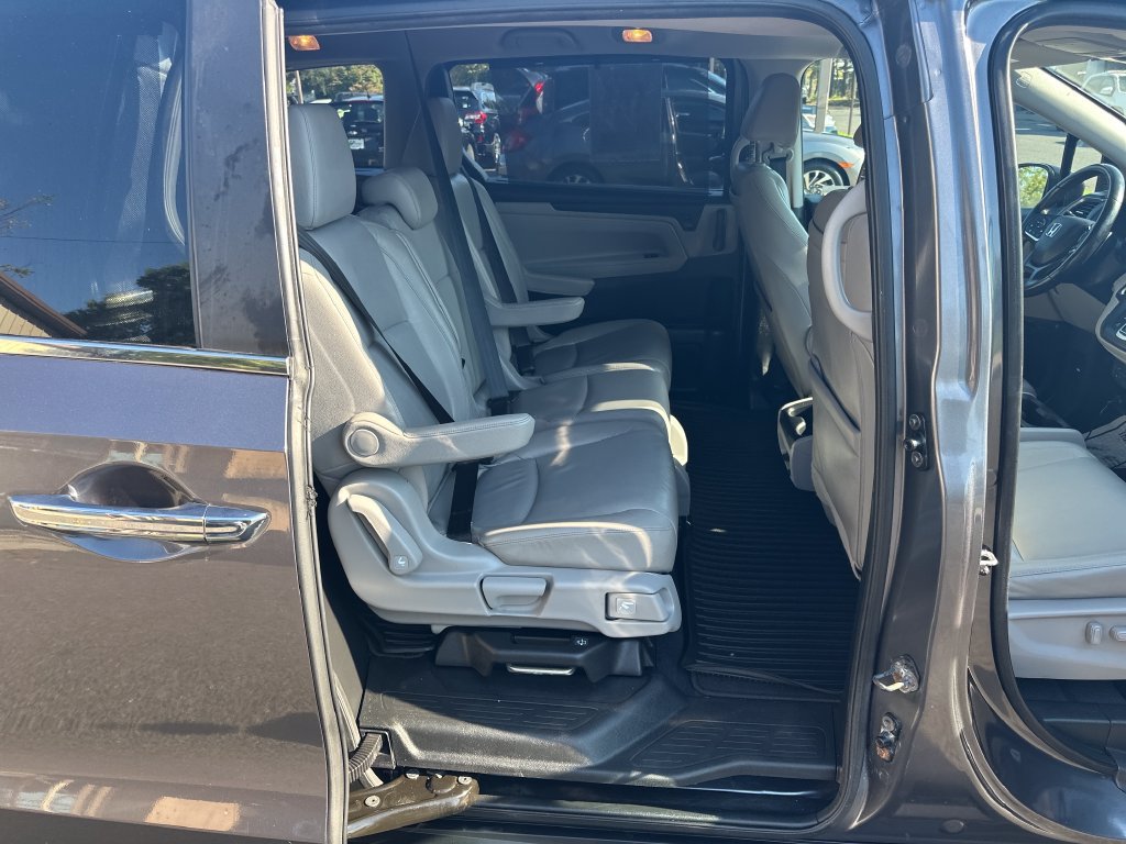 Used 2018 Honda Odyssey EX-L image 25