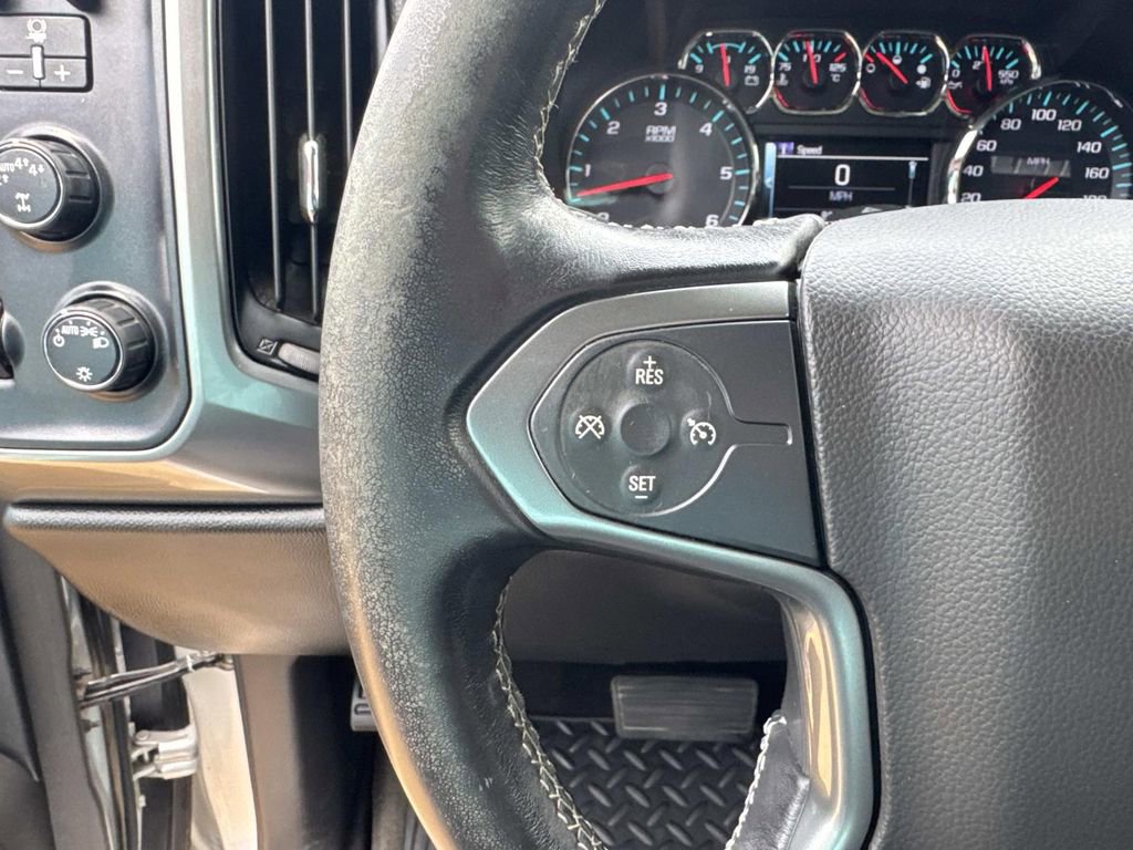 Used 2018 Chevrolet Silverado 1500 LT w/ Trailering Package AWD/4WD image 24