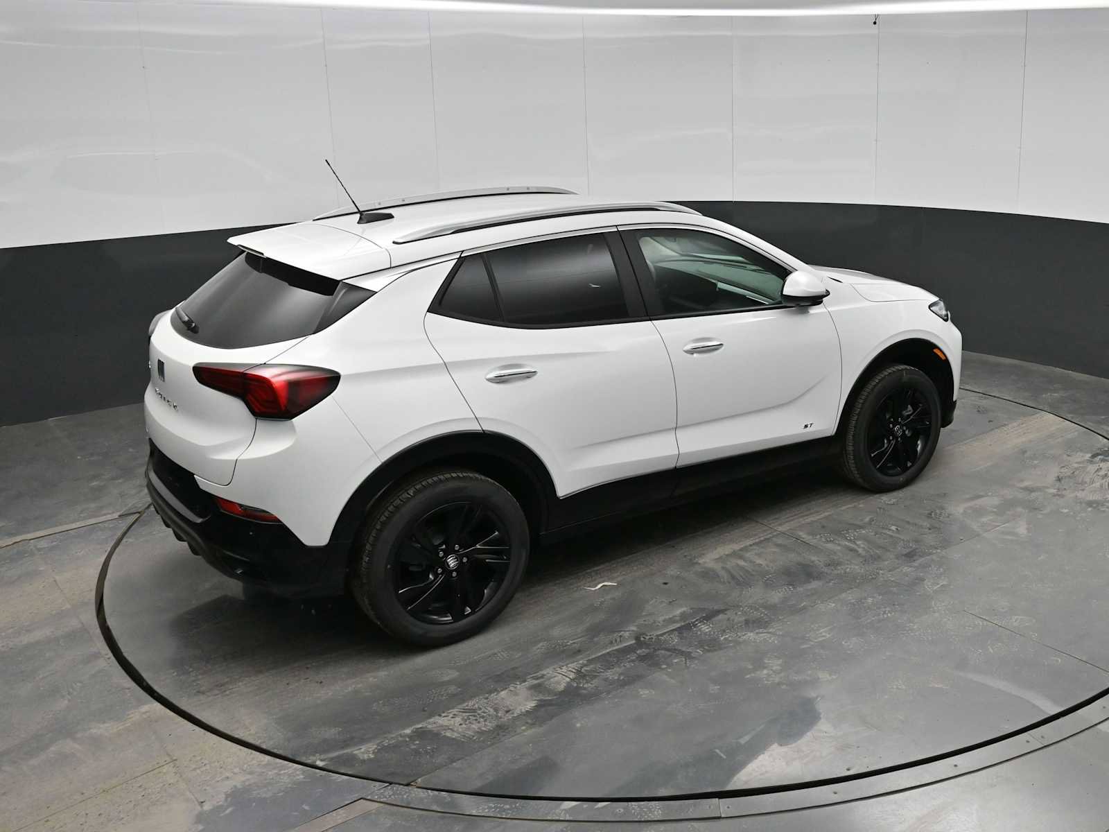 New 2026 Buick Encore GX Sport Touring w/ Advanced Technology Package AWD/4WD image 30