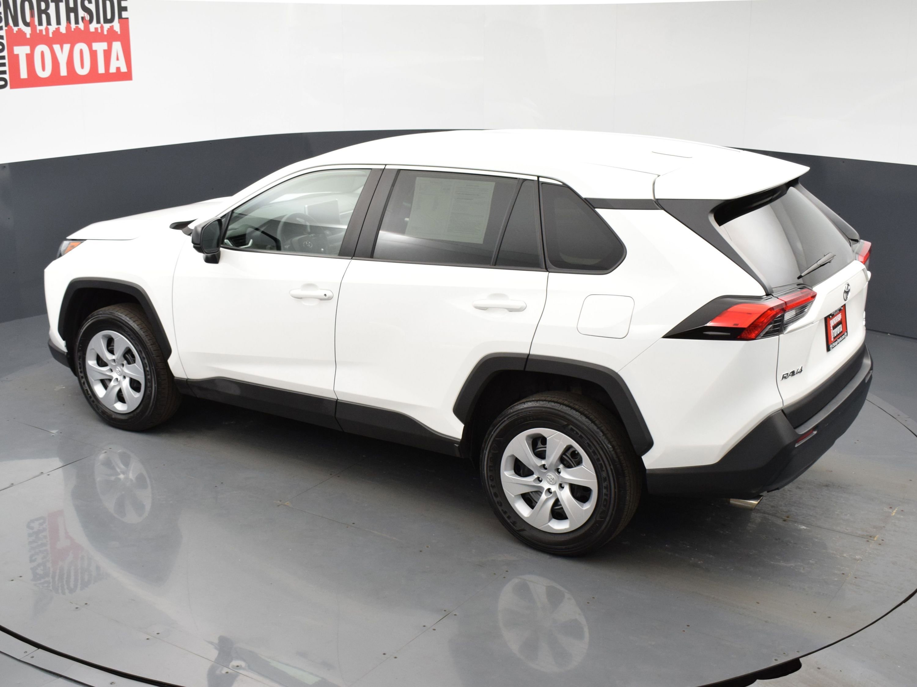 Used 2024 Toyota RAV4 LE image 18