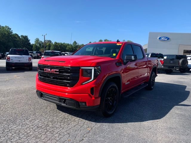 Used 2026 GMC Sierra 1500 Elevation w/ Elevation Premium Package AWD/4WD image 4