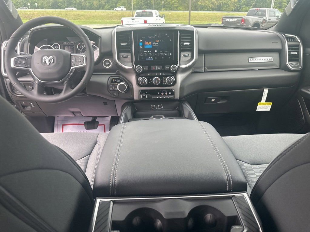New 2026 RAM 1500 Big Horn AWD/4WD image 35