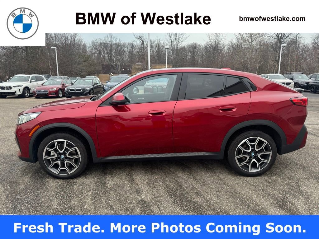 Certified 2025 BMW X2 xDrive28i image 2