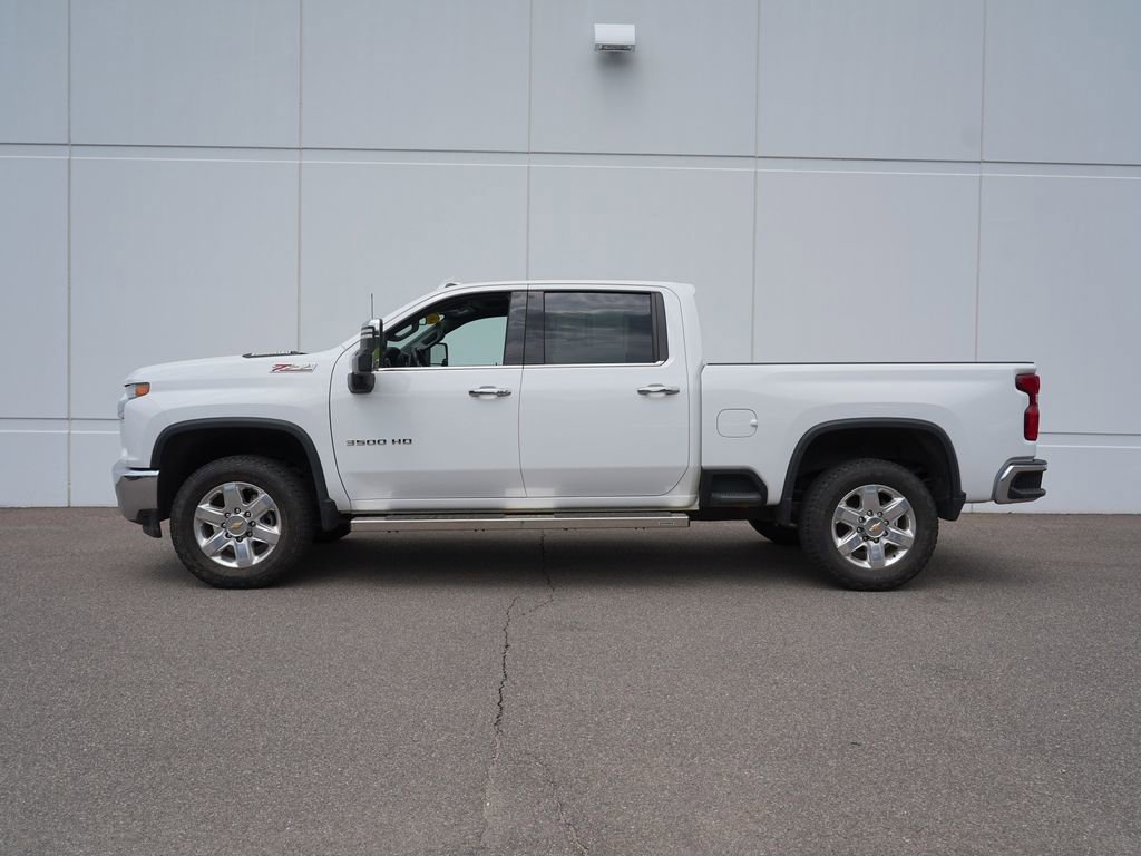 Used 2022 Chevrolet Silverado 3500 LTZ AWD/4WD image 6