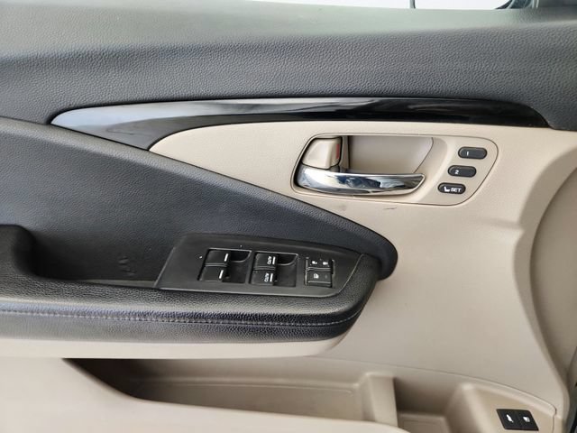 Used 2018 Honda Pilot Touring image 22
