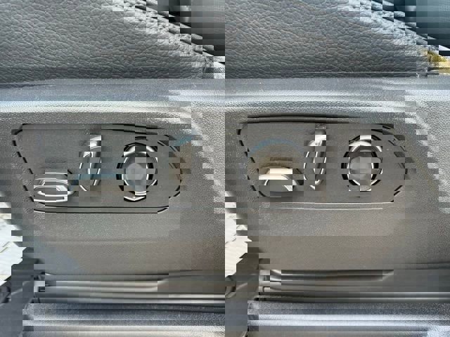 New 2026 GMC Yukon XL Denali w/ Denali Reserve Package image 28