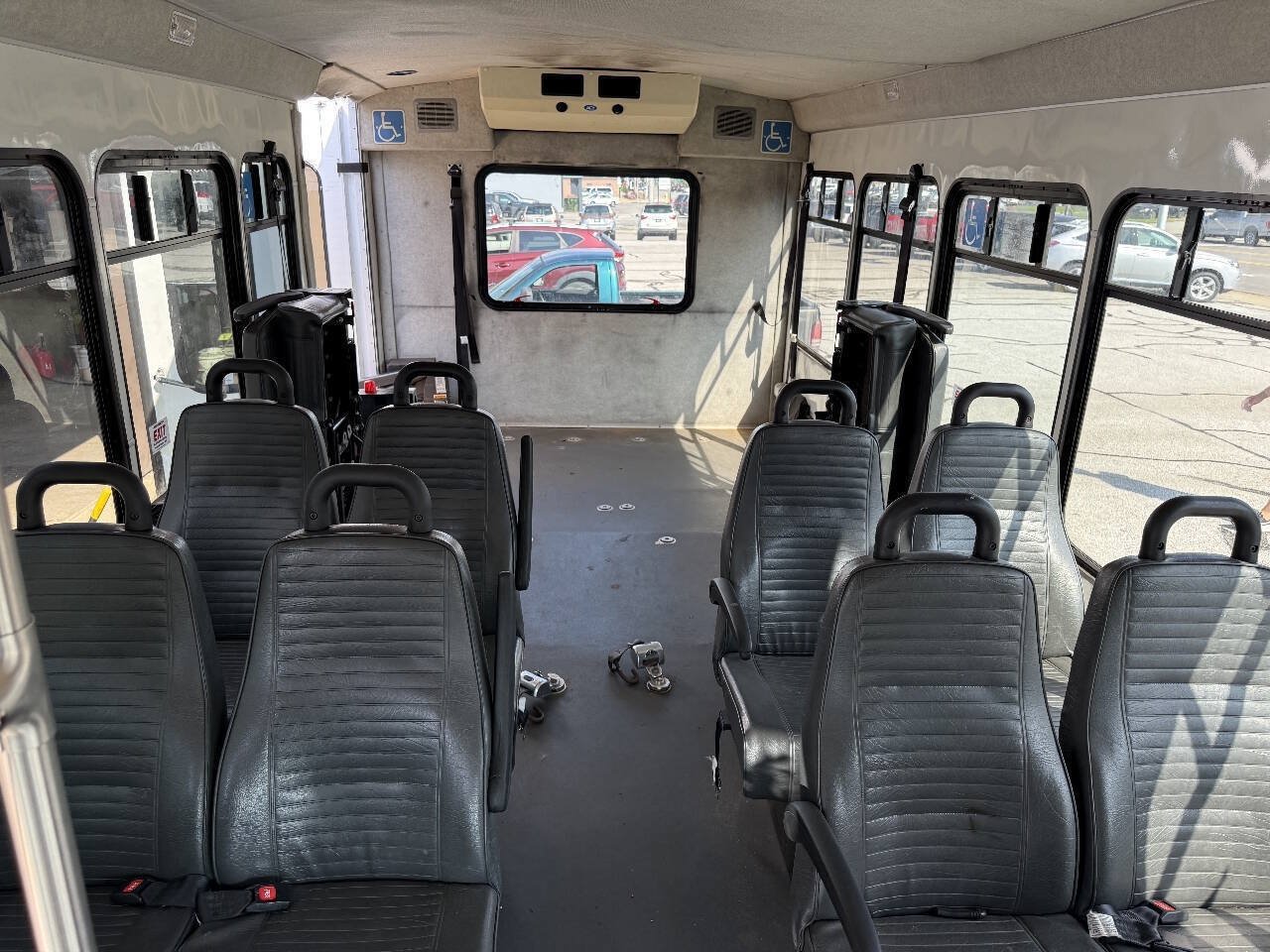 Used 2016 Ford E-450 and Econoline 450 Super Duty w/ Shuttle Bus Prep Package RWD image 13