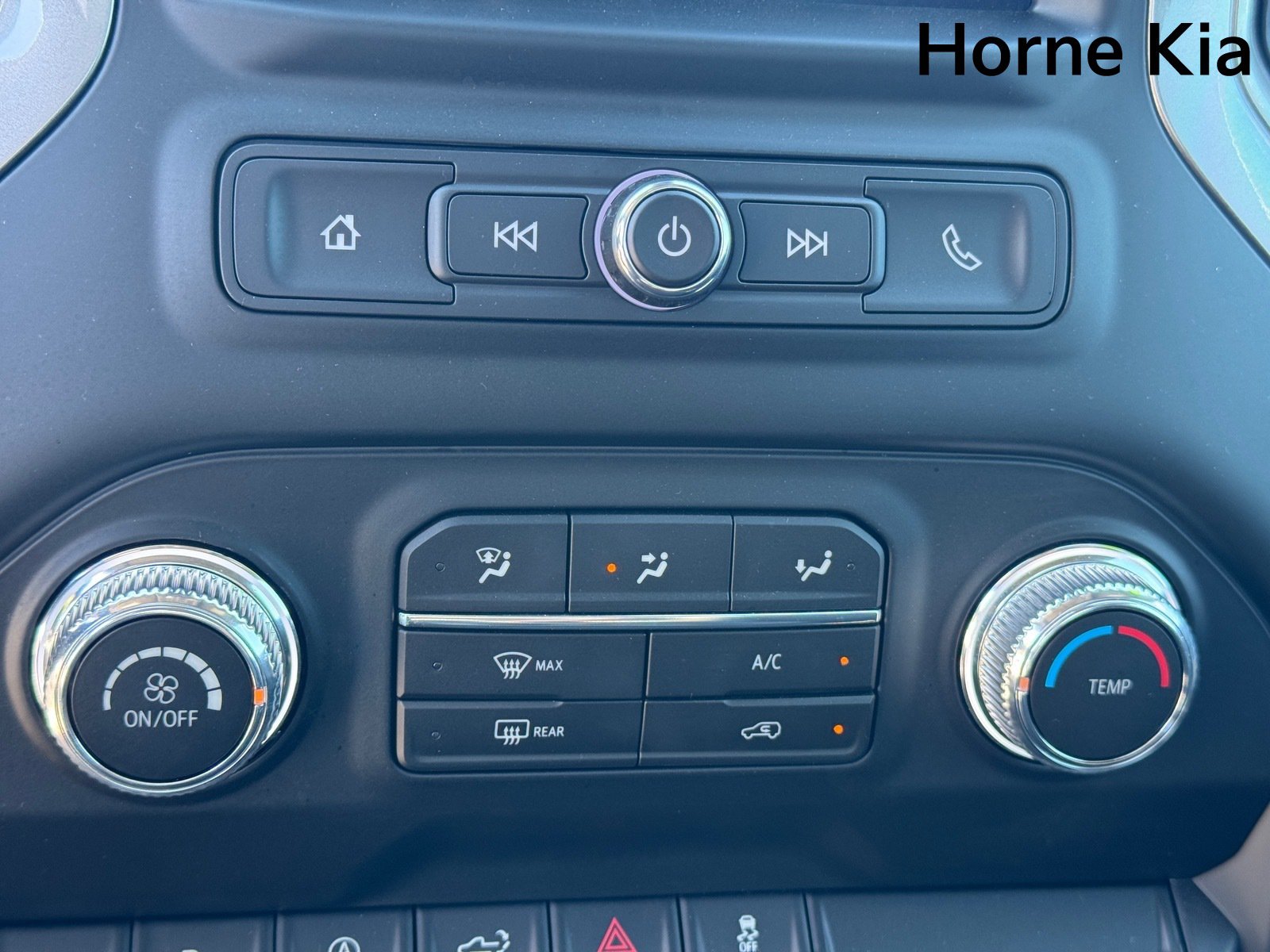 Used 2026 GMC Sierra 1500 Pro w/ Pro Value Package AWD/4WD image 19