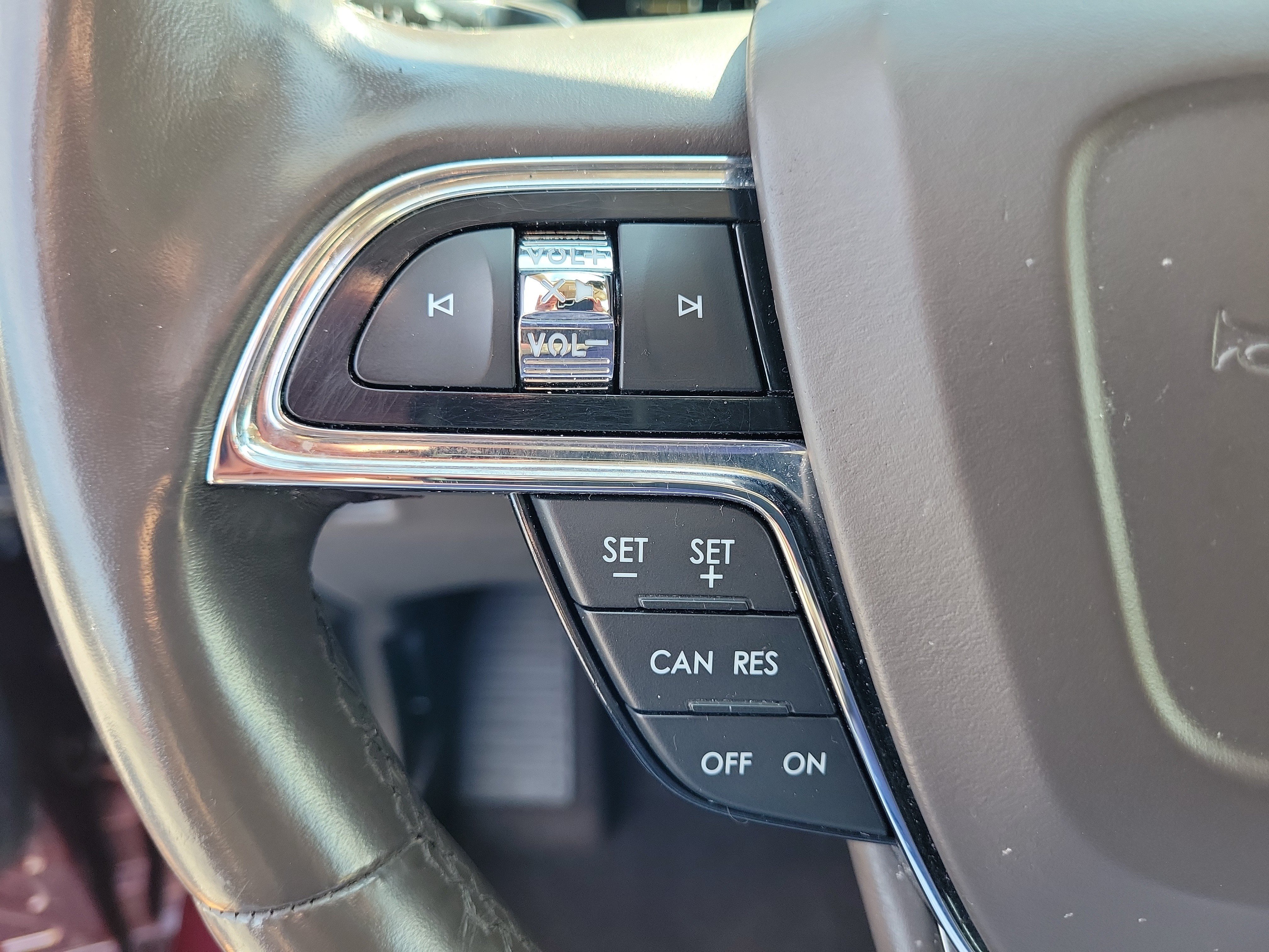 Used 2021 Lincoln Nautilus AWD w/ Equipment Group 101A image 17