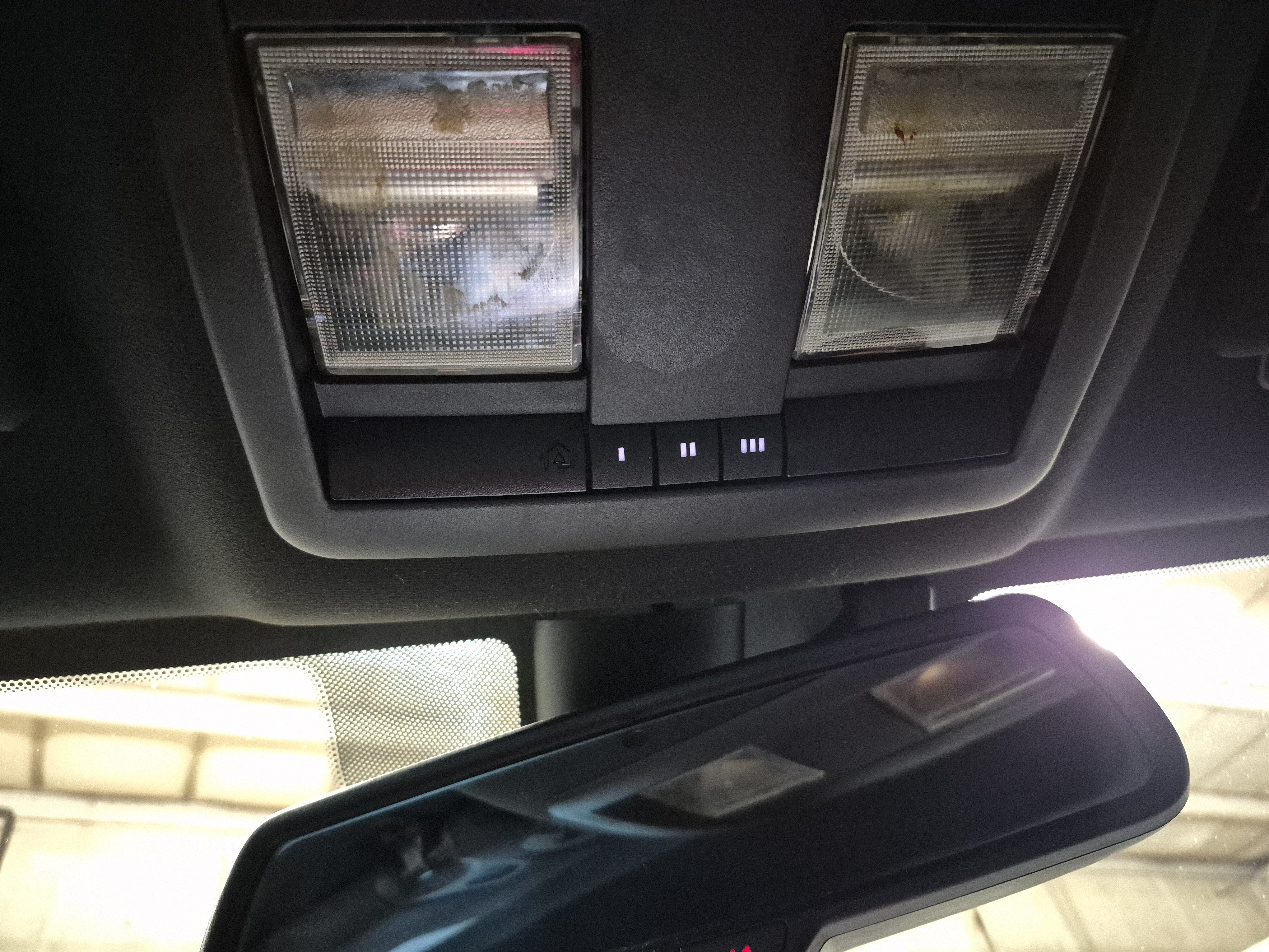 Used 2016 Dodge Challenger SXT Plus RWD image 31