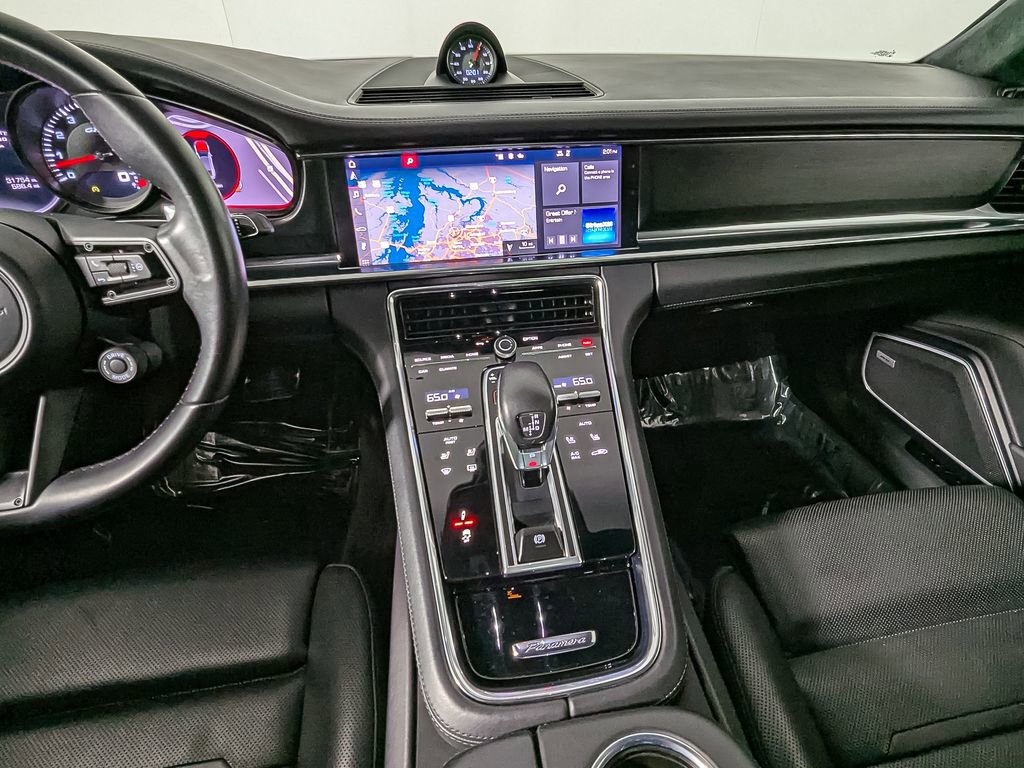 Used 2021 Porsche Panamera GTS image 42