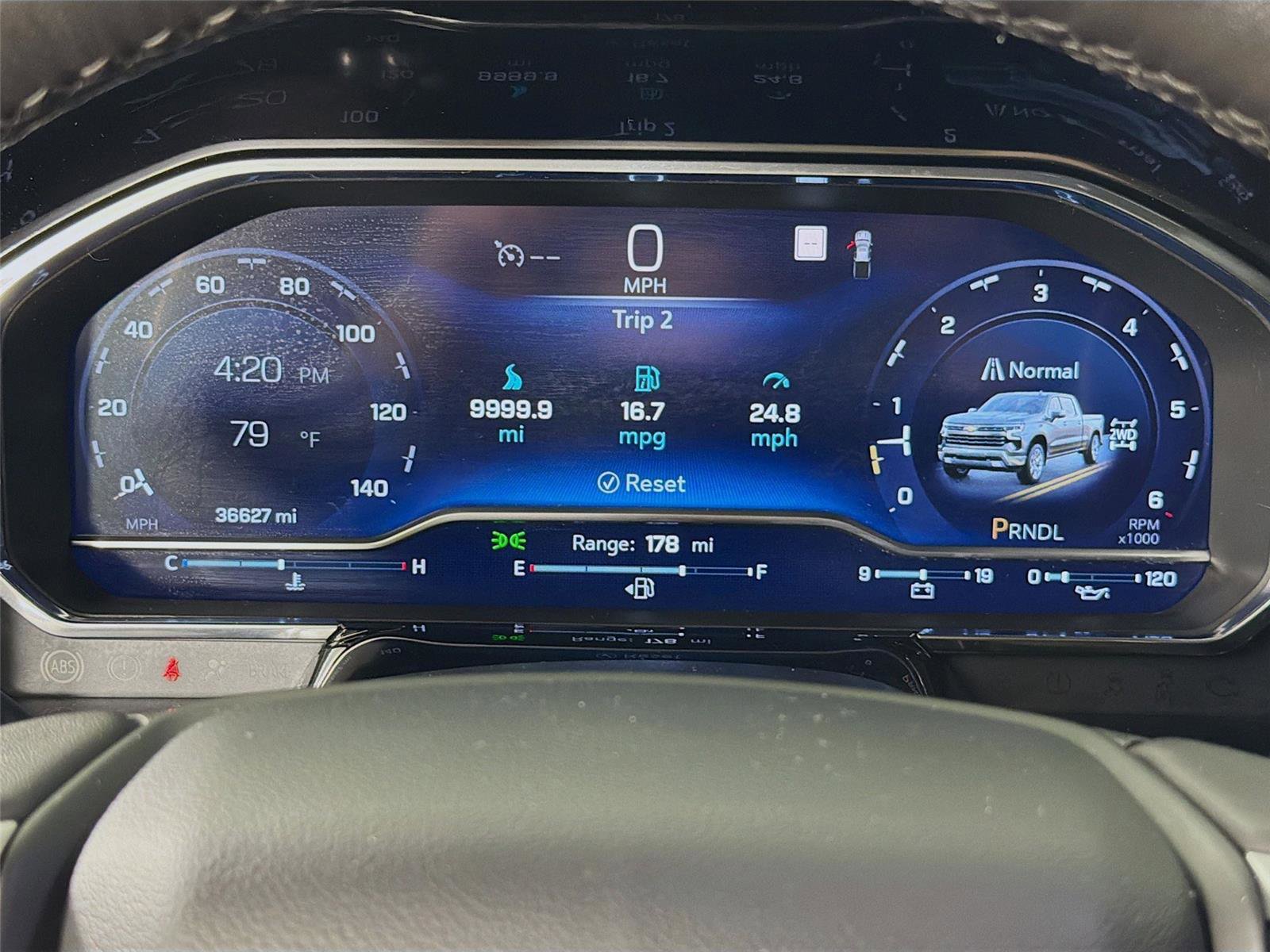 Used 2022 Chevrolet Silverado 1500 LT AWD/4WD image 13