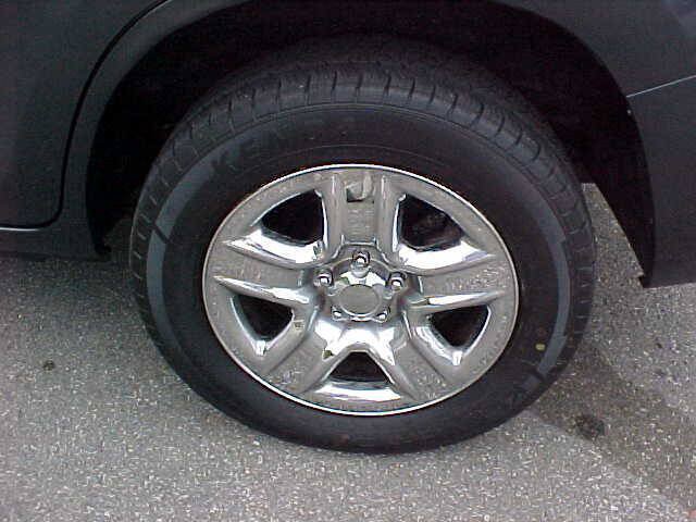 Used 2009 Toyota RAV4 4WD w/ Base L4 Extra Value Pkg image 7