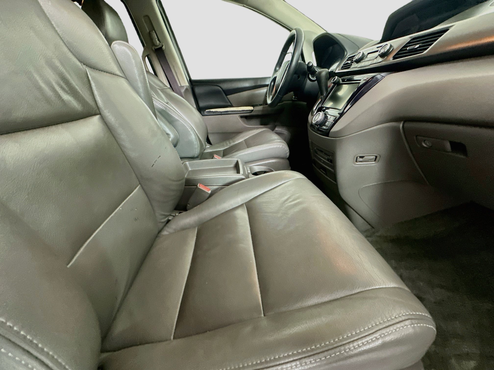 Used 2016 Honda Odyssey SE image 31