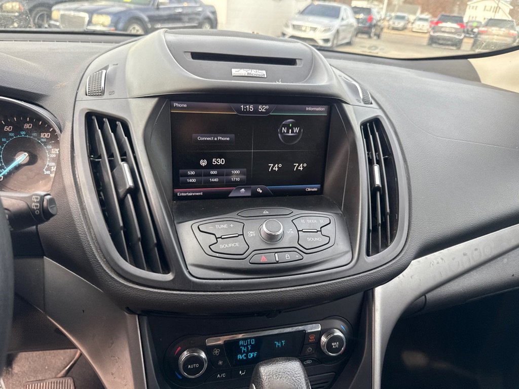 Used 2014 Ford Escape SE w/ Equipment Group 201A image 17