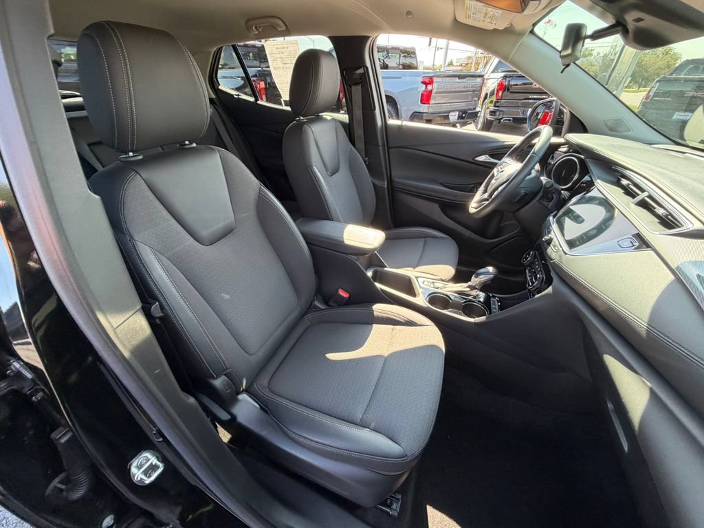 Certified 2023 Buick Encore GX Select FWD image 16
