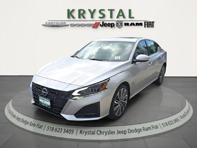 Used 2024 Nissan Altima 2.5 SL AWD/4WD image 3