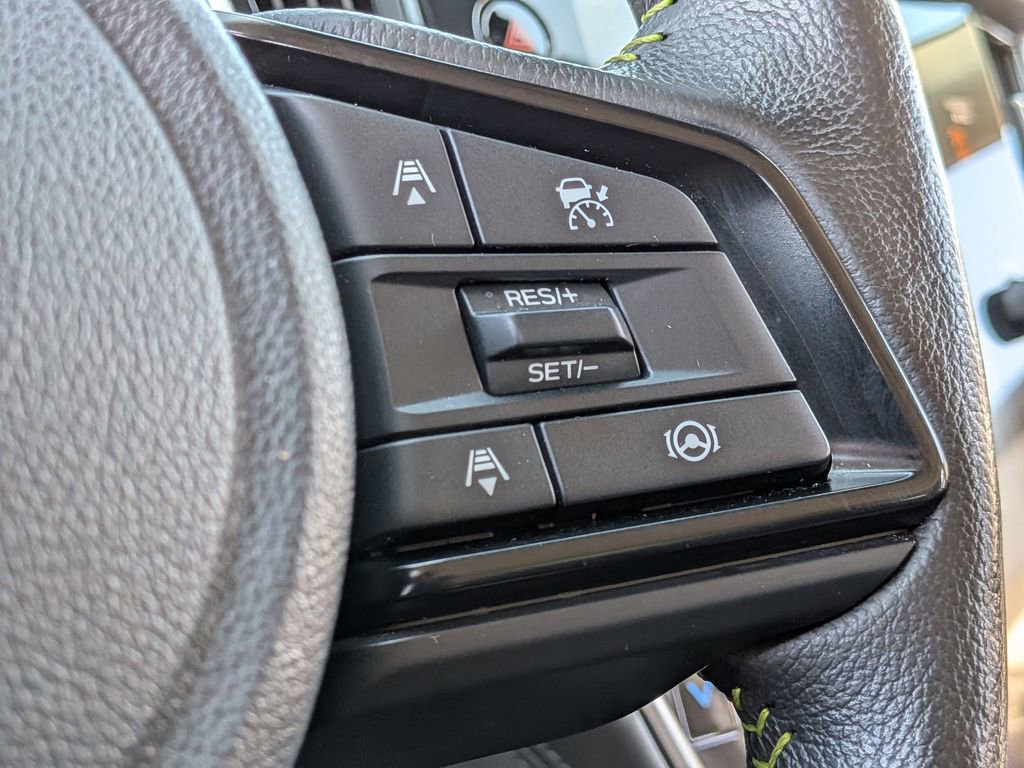 Used 2025 Subaru Outback Onyx Edition image 21