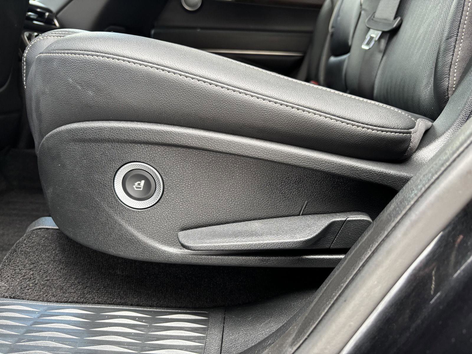 Used 2021 Genesis GV80 3.5T w/ Advanced Package 06 image 27