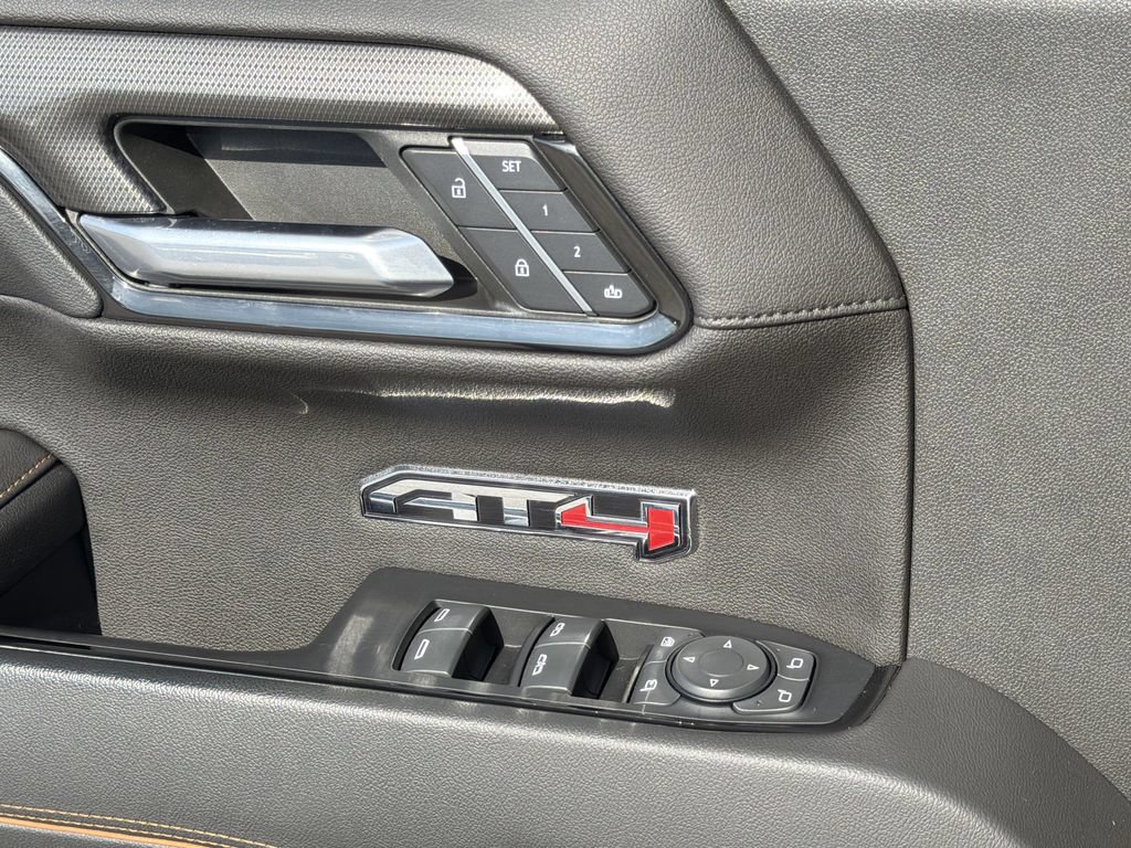 Used 2022 GMC Sierra 1500 AT4 AWD/4WD image 14