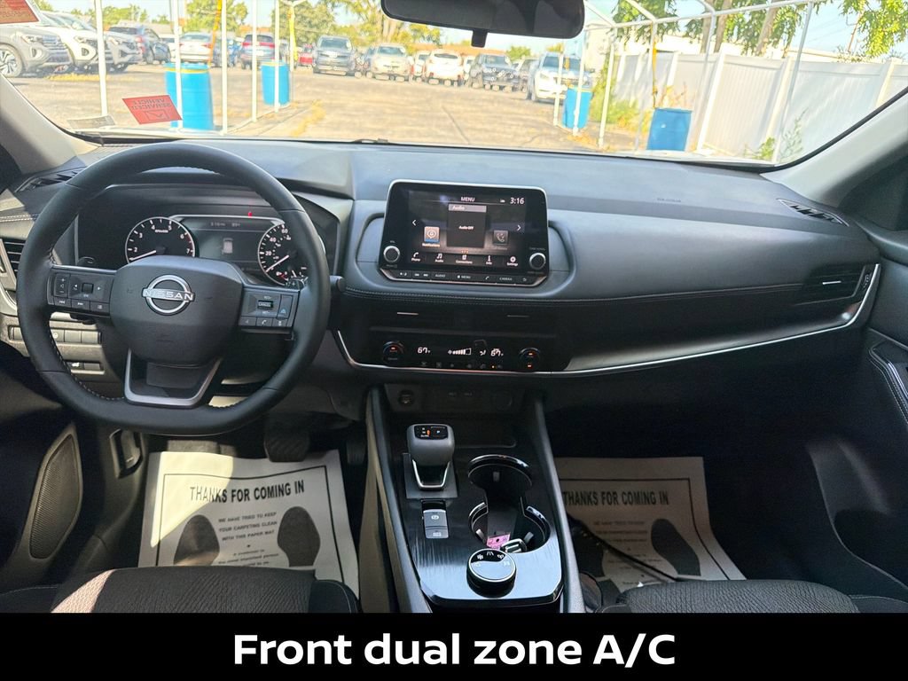 Certified 2026 Nissan Rogue SV AWD/4WD image 15