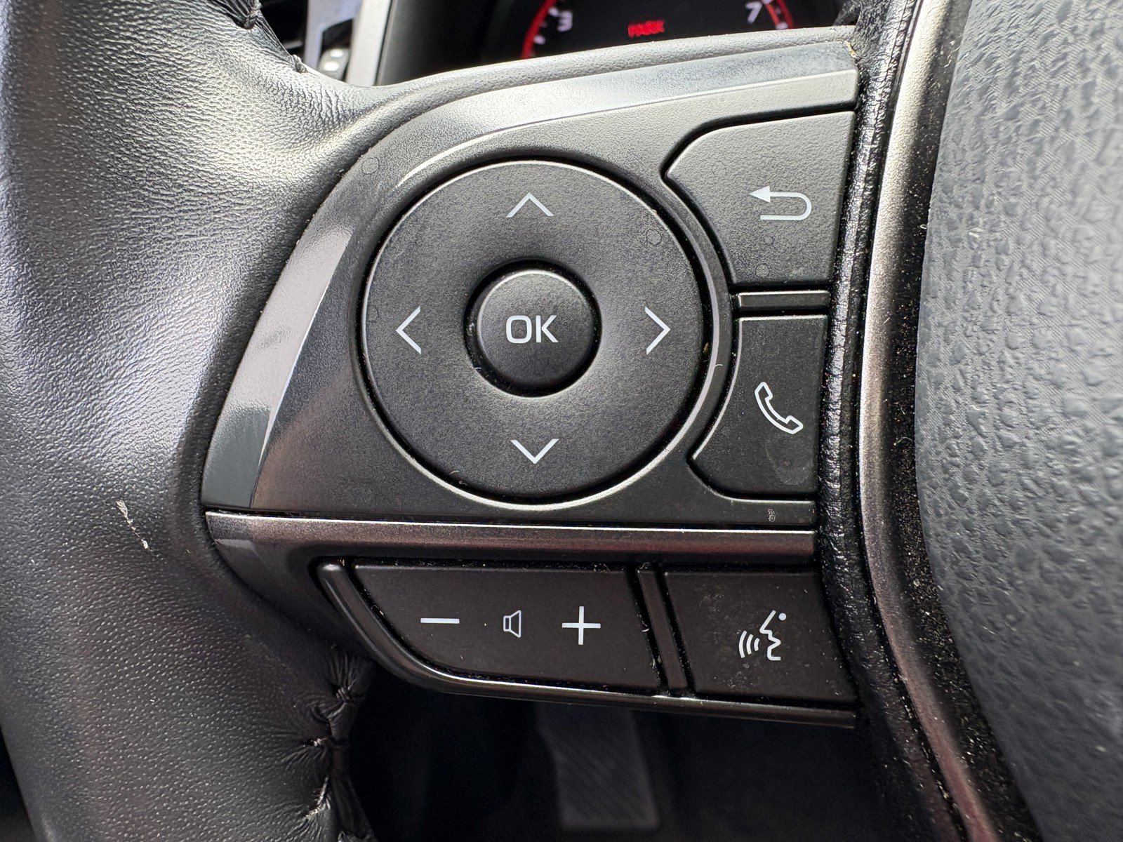 Used 2024 Toyota Camry XSE FWD image 15