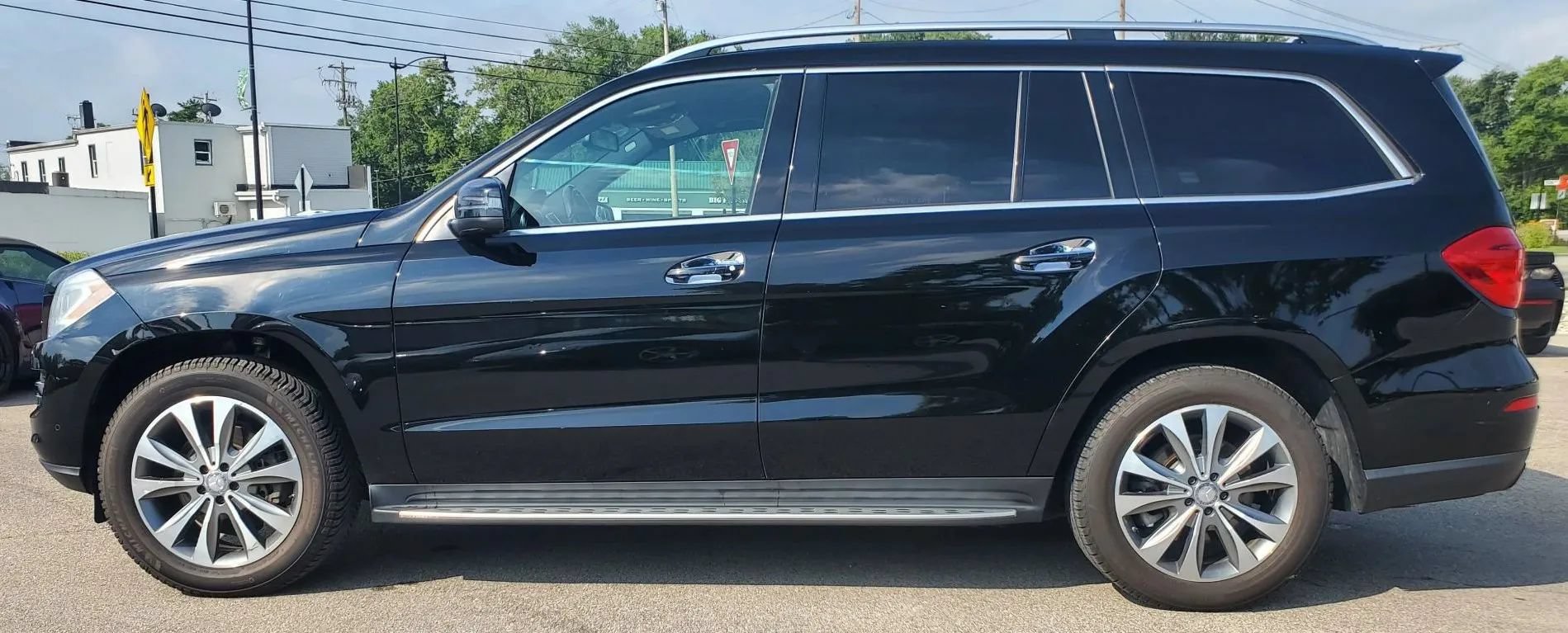 Used 2015 Mercedes-Benz GL 450 4MATIC image 18