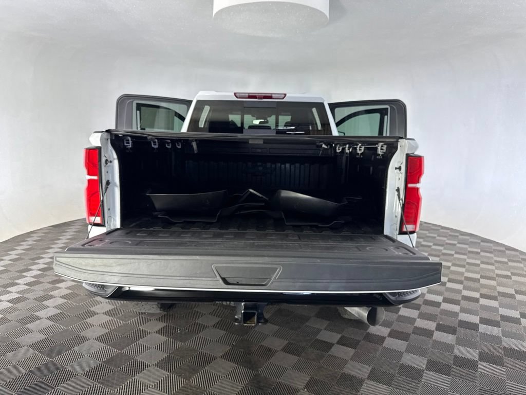 Used 2026 Chevrolet Silverado 2500 LT w/ Trail Boss Package AWD/4WD image 17