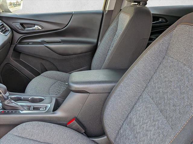 Used 2023 Chevrolet Equinox LT image 19