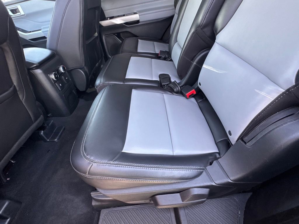 Certified 2023 Ford Explorer XLT w/ Equipment Group 202A image 30