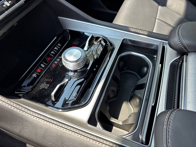 New 2026 Jeep Grand Wagoneer L Limited AWD/4WD image 28