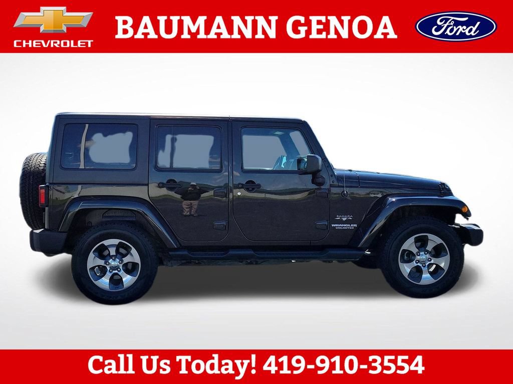 Used 2016 Jeep Wrangler Unlimited Sahara AWD/4WD image 6