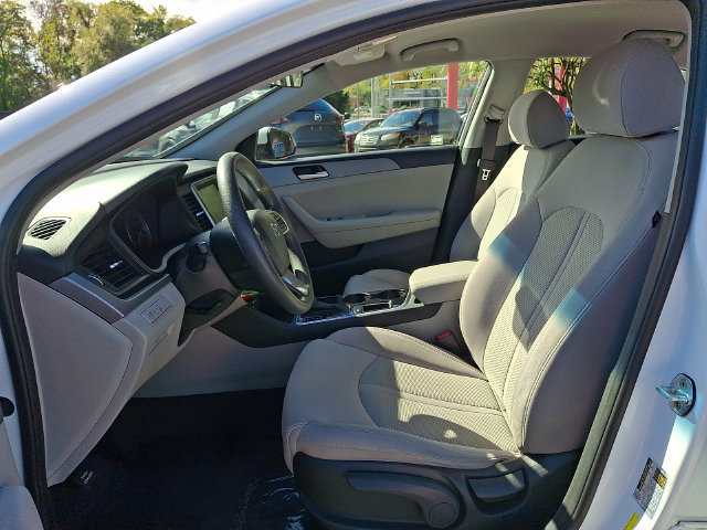 Used 2018 Hyundai Sonata SE FWD image 13