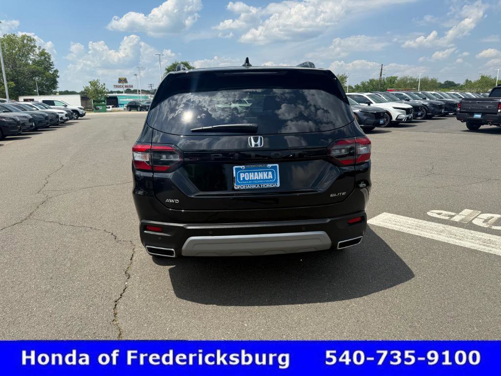 Certified 2025 Honda Pilot Elite image 5