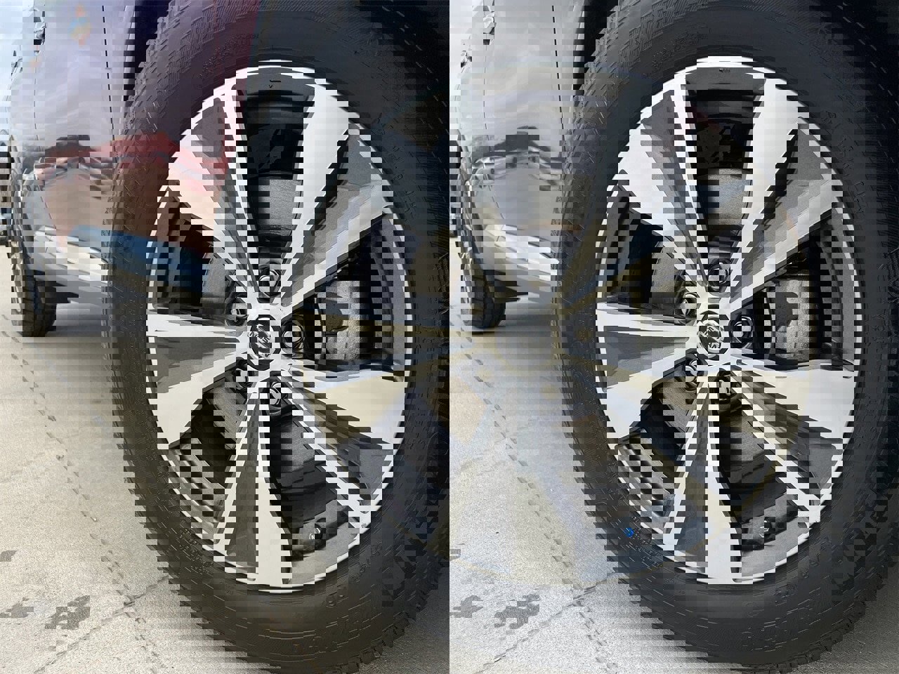 Used 2020 Nissan Murano SV w/ Premium Package image 7