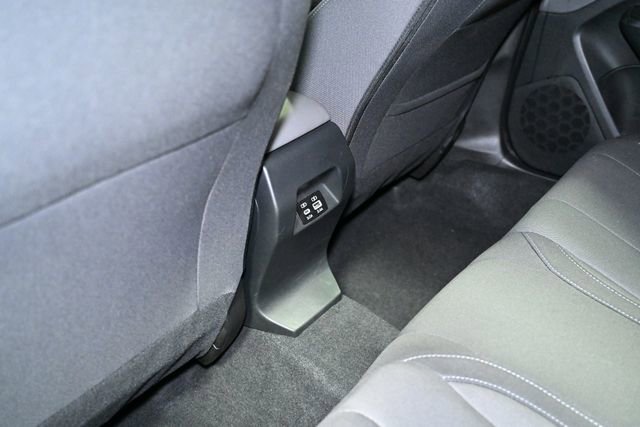 Used 2025 Subaru Crosstrek 2.0i Premium w/ Crosstrek Mirror Package image 39