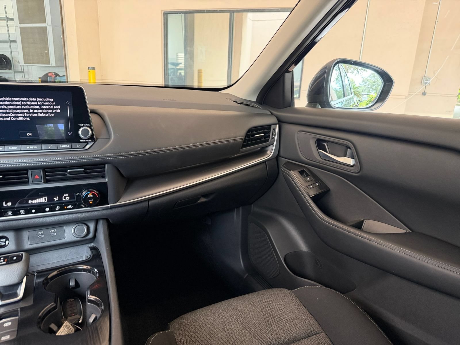 Used 2026 Nissan Rogue SV FWD image 30