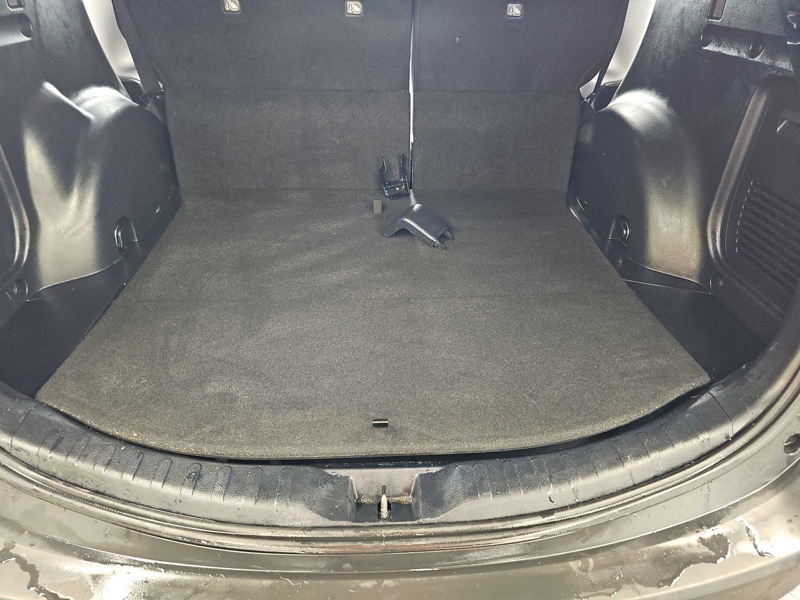 Used 2014 Toyota RAV4 XLE AWD/4WD image 18