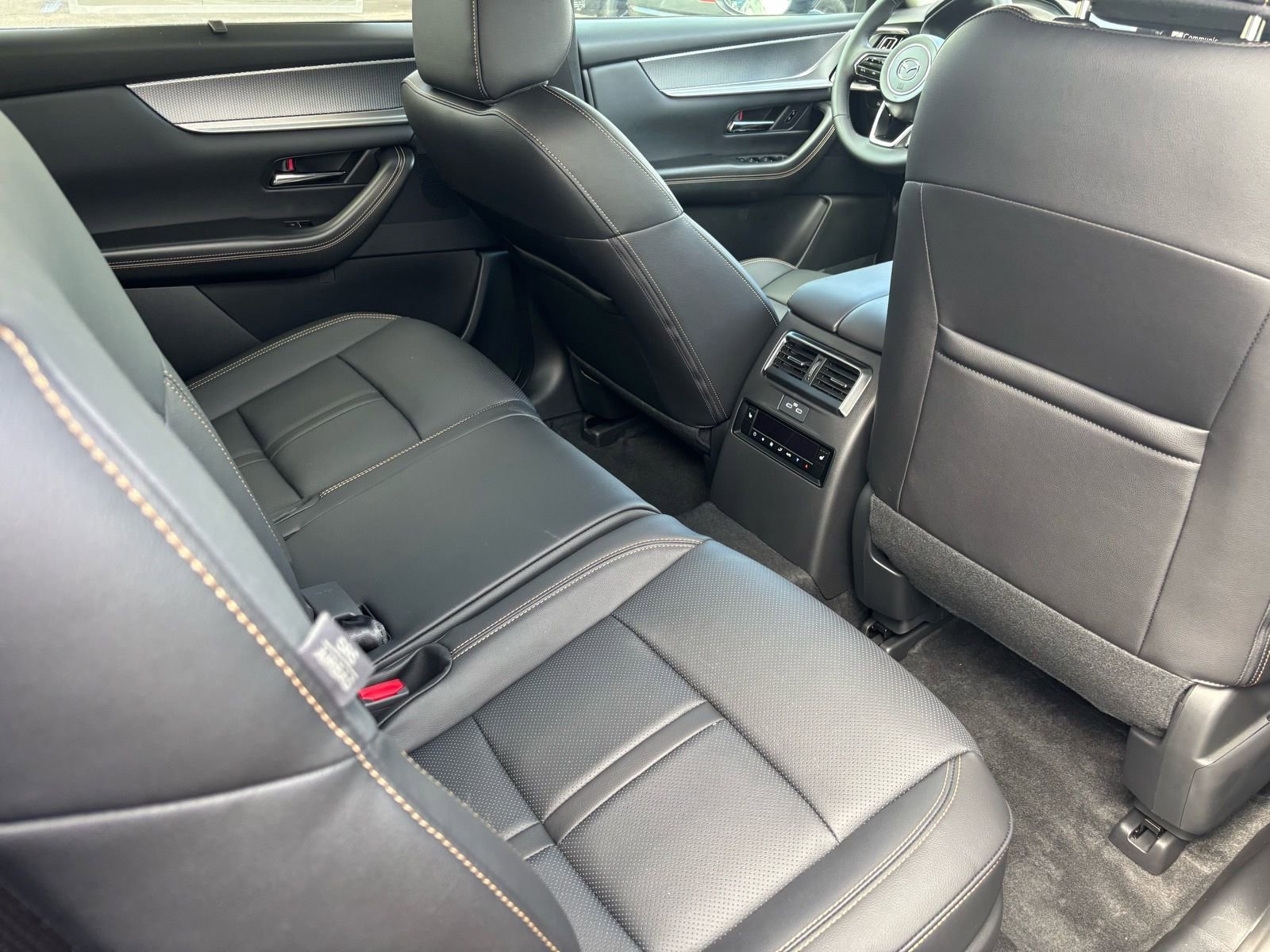 New 2026 MAZDA CX-90 3.3 Turbo w/ Preferred Package image 22