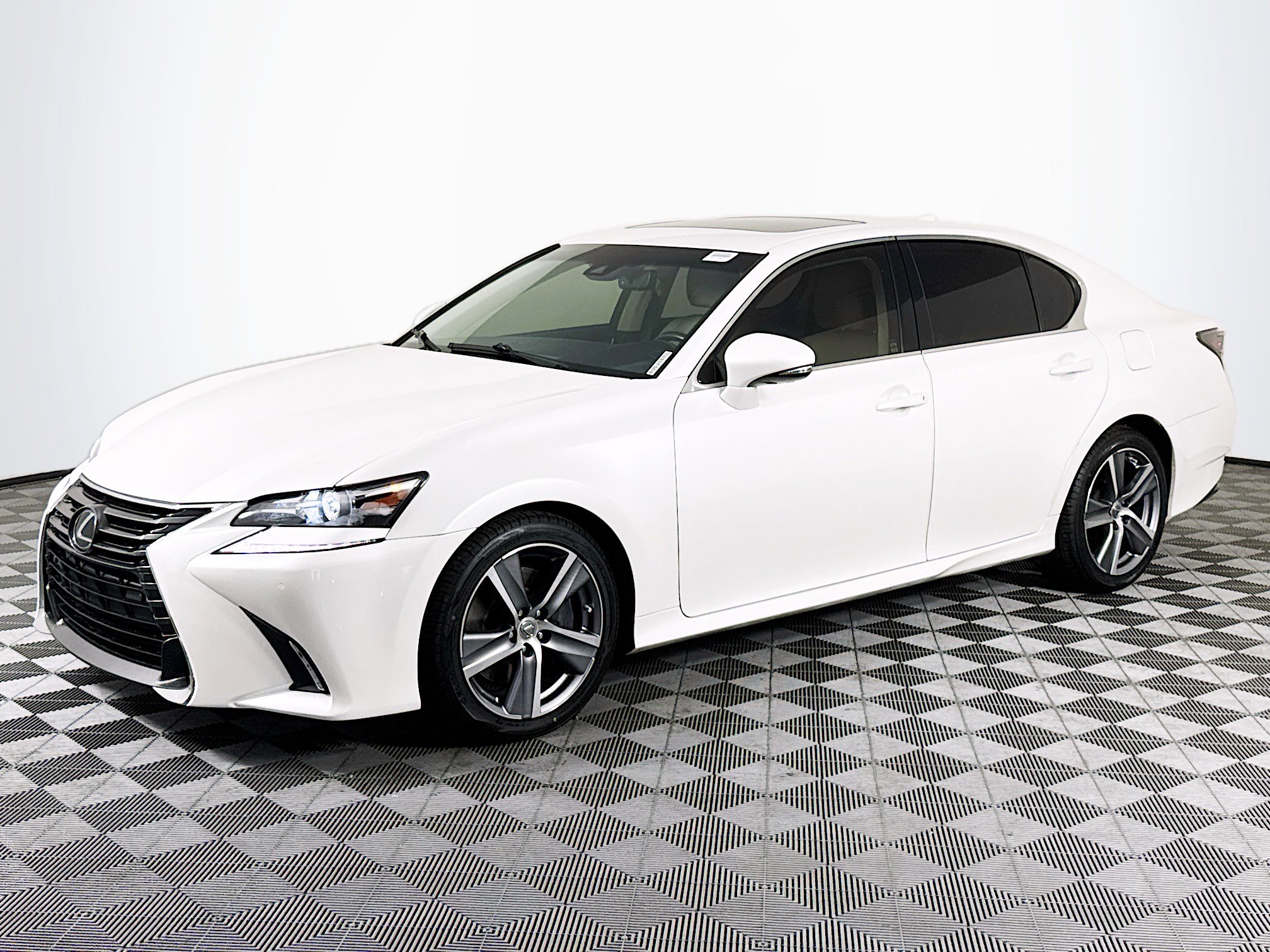 Used 2016 Lexus GS 350 image 4